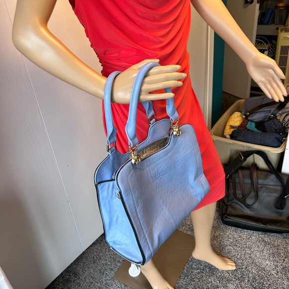 NWOT Simply Nicole clutch or shoulder bag. - Picture 3 of 8